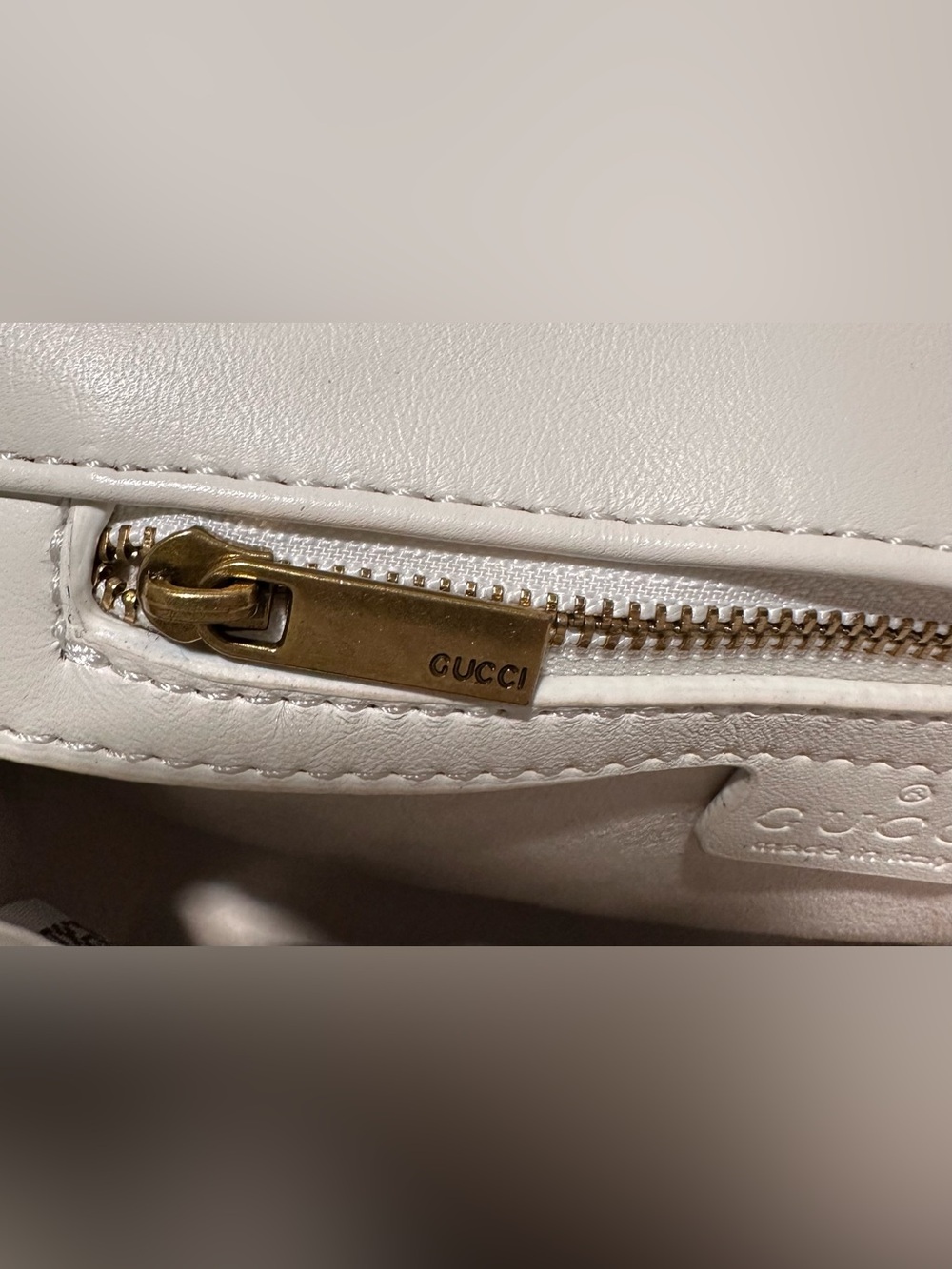 Women’s Luxury Medium White Shoulder Bag - Picture 10 of 13